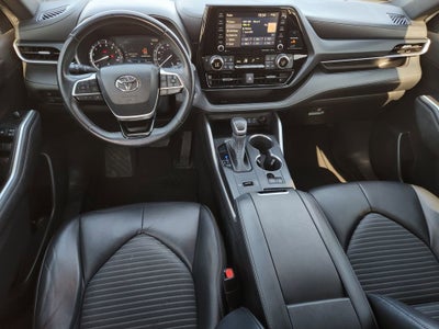 2022 Toyota Highlander XSE