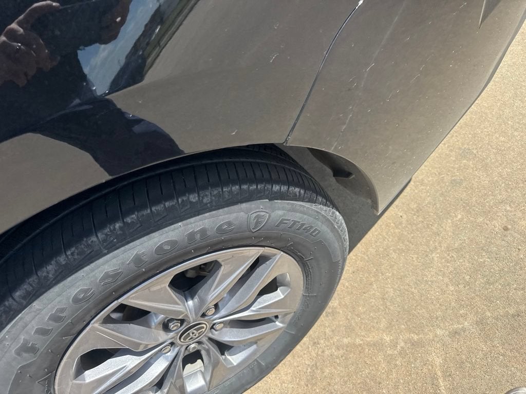 2024 Toyota Sienna XLE