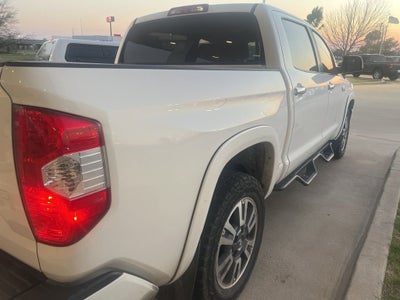 2019 Toyota Tundra 4WD SR5