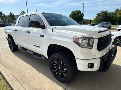 2018 Toyota Tundra 4WD SR5