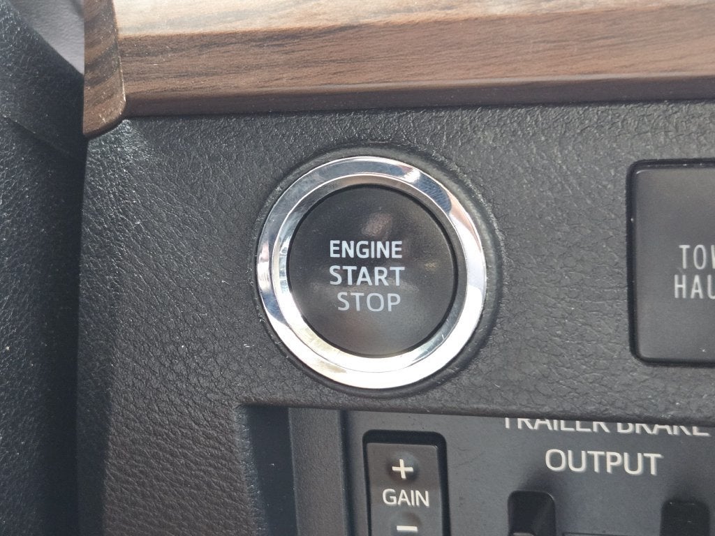2020 Toyota Tundra 2WD Limited