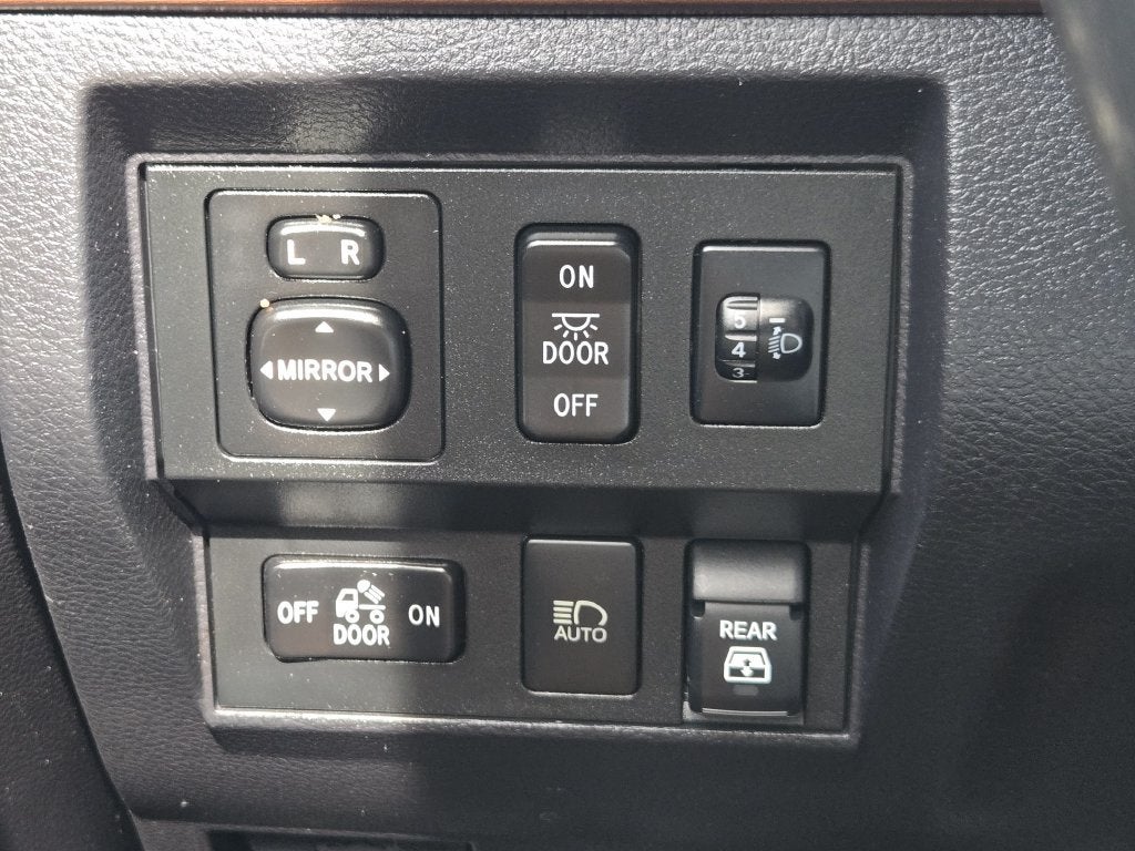 2020 Toyota Tundra 2WD Limited