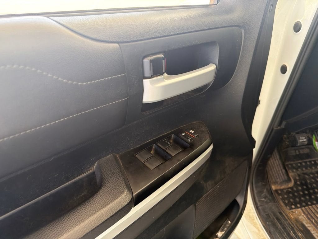 2016 Toyota Tundra 4WD Truck LTD