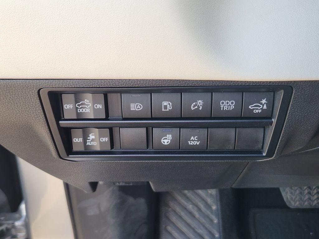 2023 Toyota Tundra 4WD Capstone Hybrid