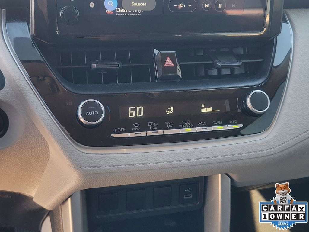 2024 Toyota Corolla Cross LE