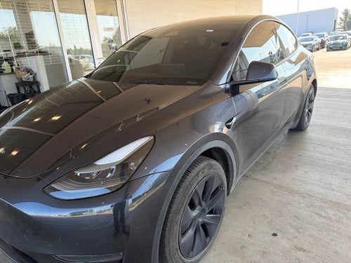 2025 Tesla Model Y Long Range