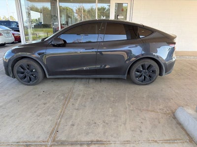 2025 Tesla Model Y Long Range