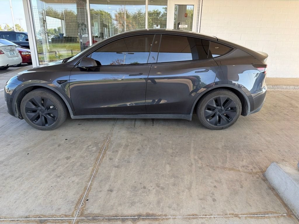 2025 Tesla Model Y Long Range