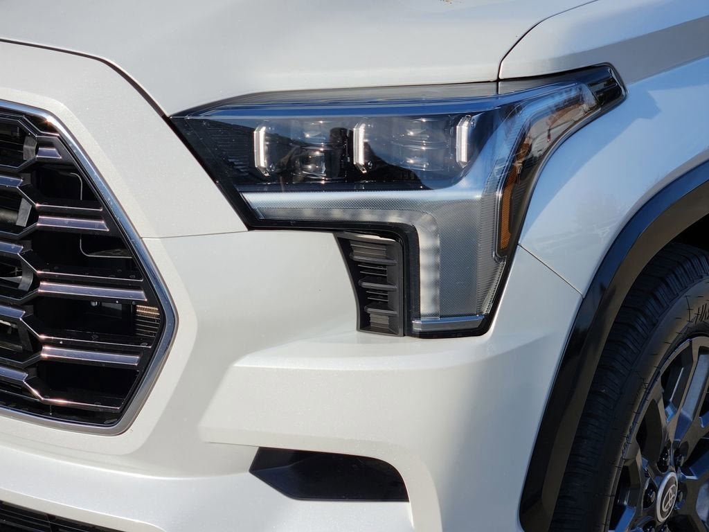 2024 Toyota Sequoia SR5