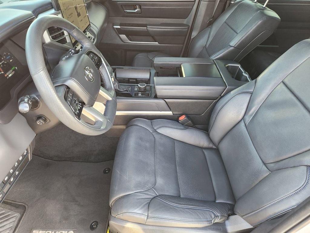 2024 Toyota Sequoia SR5