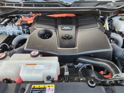 2024 Toyota Sequoia SR5