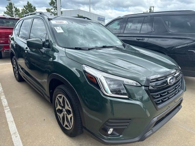 2024 Subaru Forester Premium