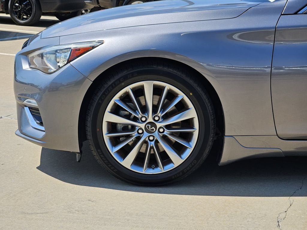 2022 INFINITI Q50 LUXE