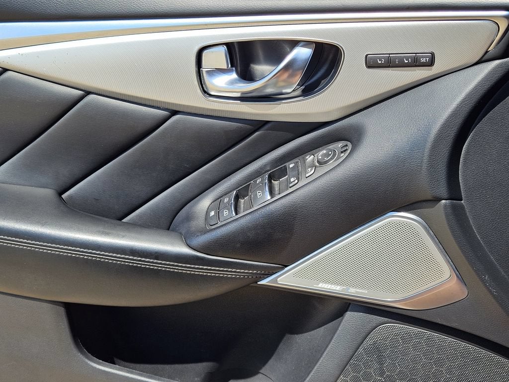 2022 INFINITI Q50 LUXE