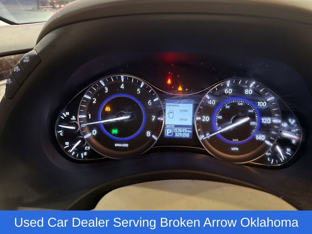 2016 INFINITI QX80 Base