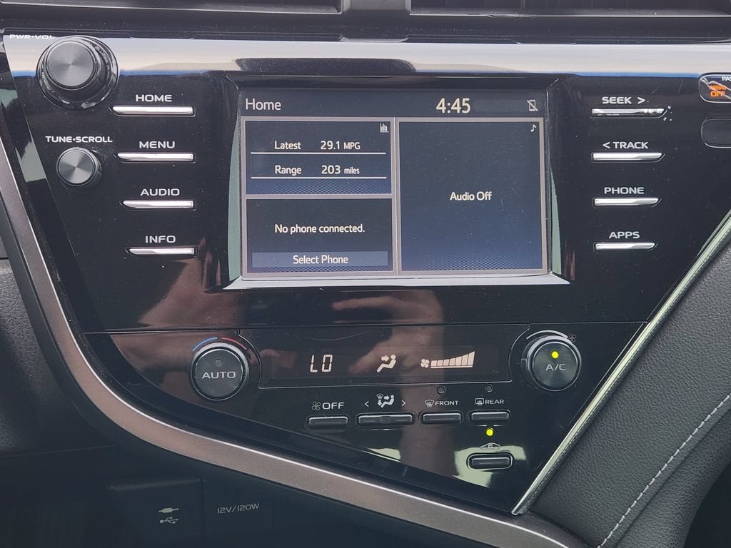 2018 Toyota Camry LE