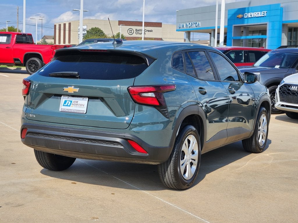 2026 Chevrolet Trax LS