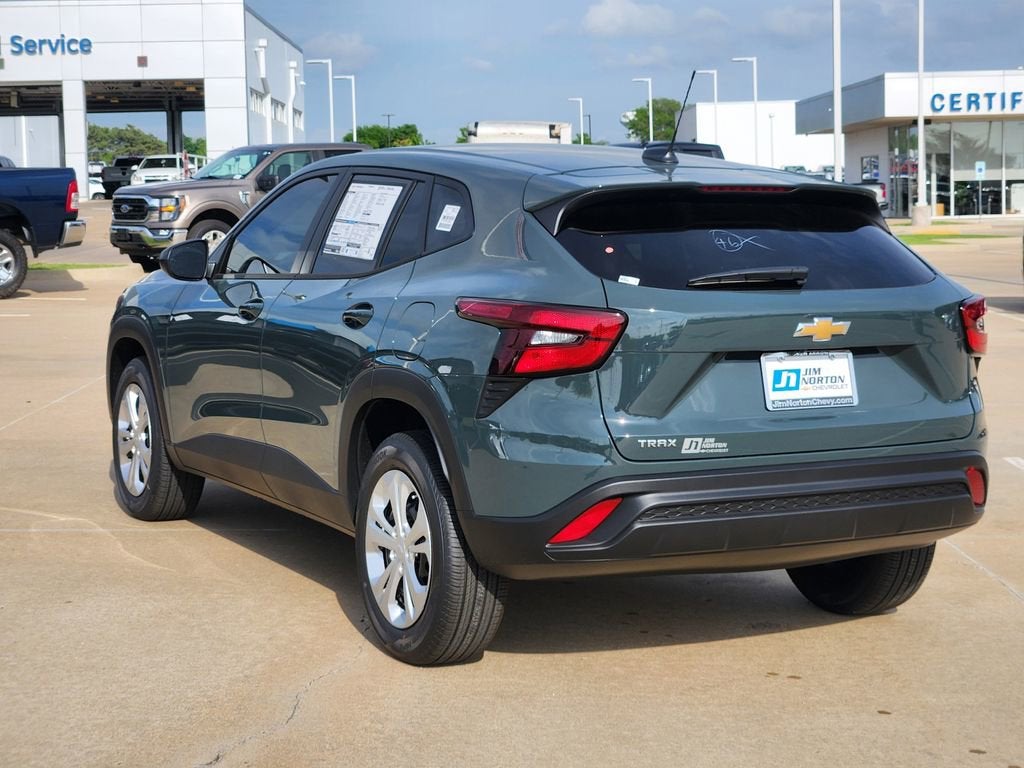 2026 Chevrolet Trax LS