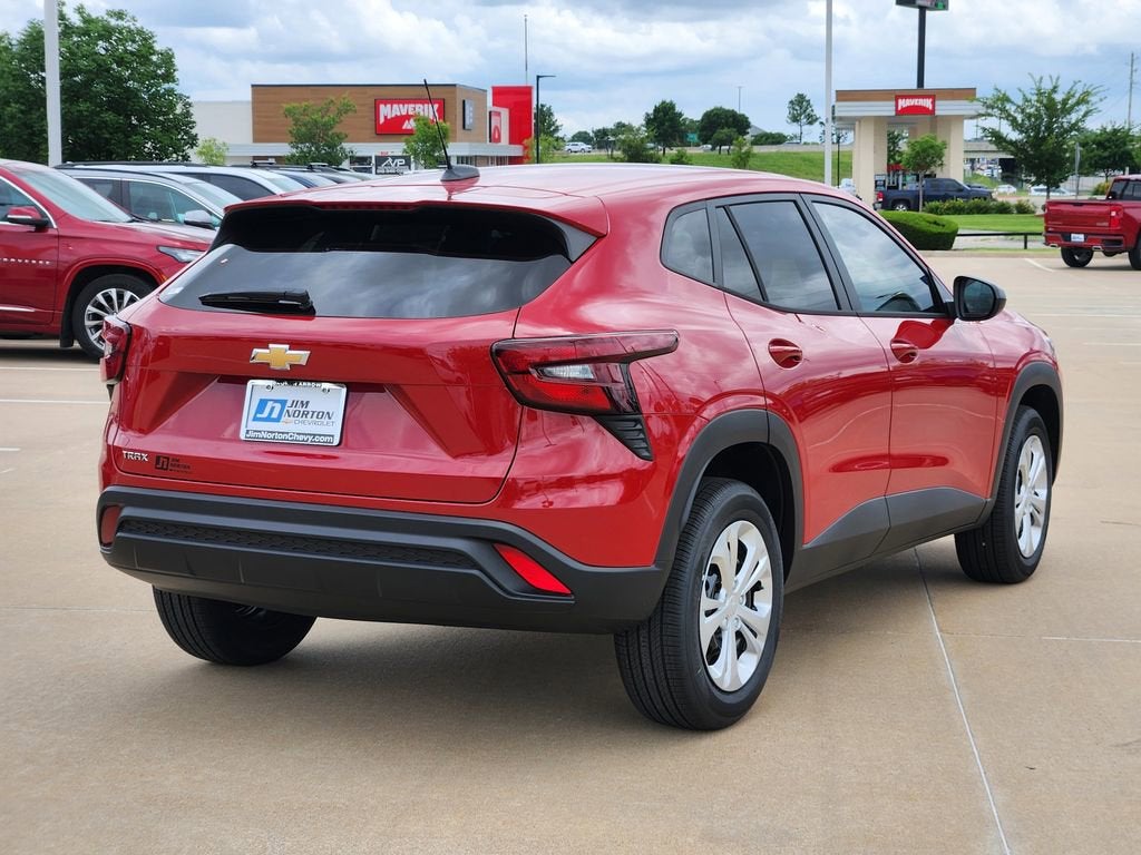 2026 Chevrolet Trax LS