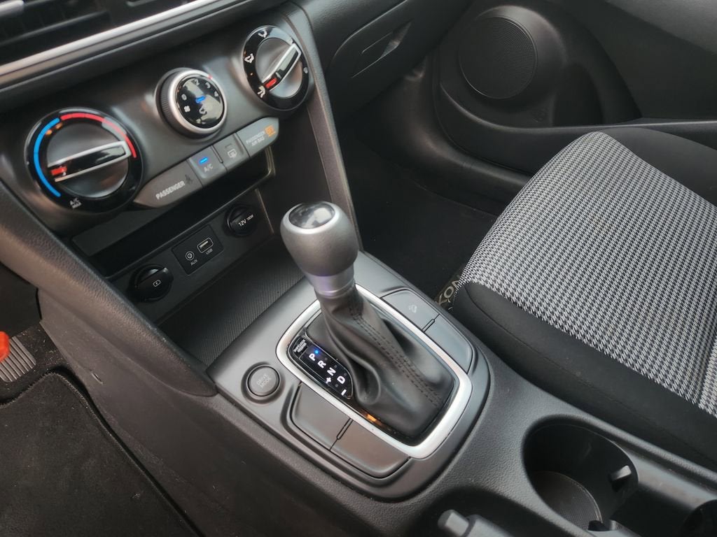 2021 Hyundai Kona SE