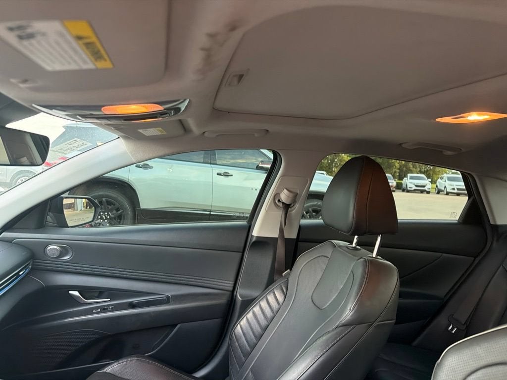 2023 Hyundai Elantra Limited