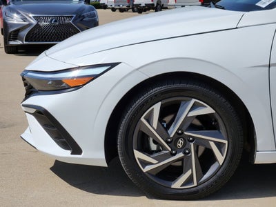 2025 Hyundai Elantra SEL Convenience