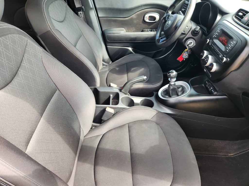 2016 Kia Soul Base