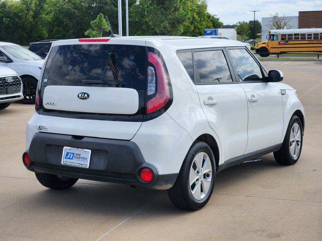 2016 Kia Soul Base