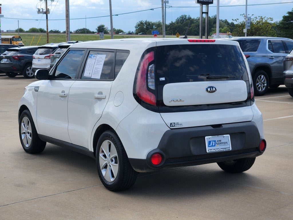 2016 Kia Soul Base