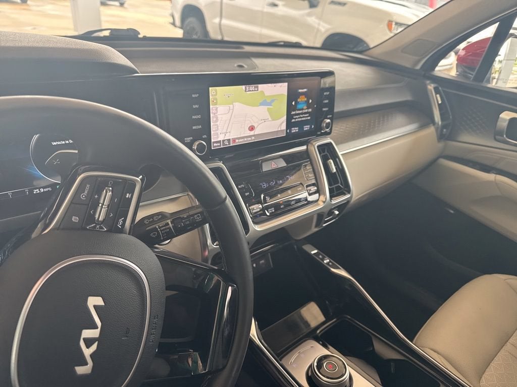 2023 Kia Sorento Plug-In Hybrid SX Prestige