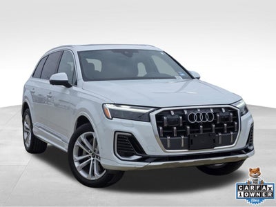 2025 Audi Q7 Premium Plus