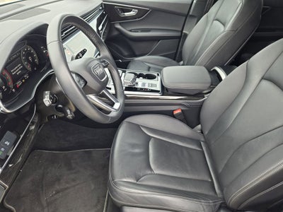 2025 Audi Q7 Premium Plus