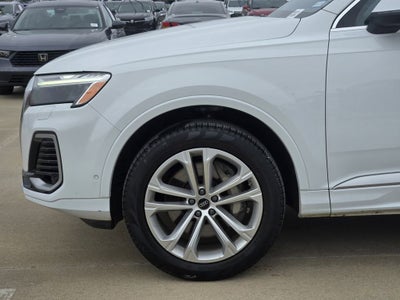 2025 Audi Q7 Premium Plus