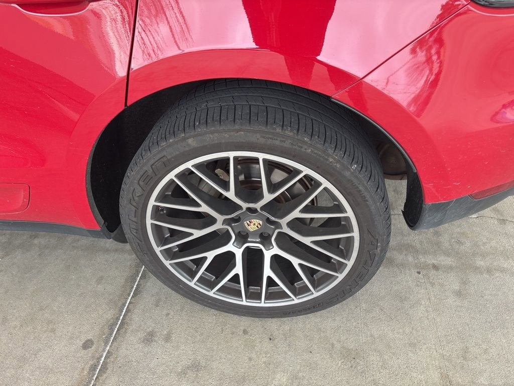 2020 Porsche Macan S