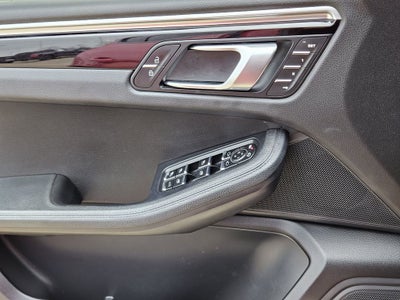 2020 Porsche Macan S