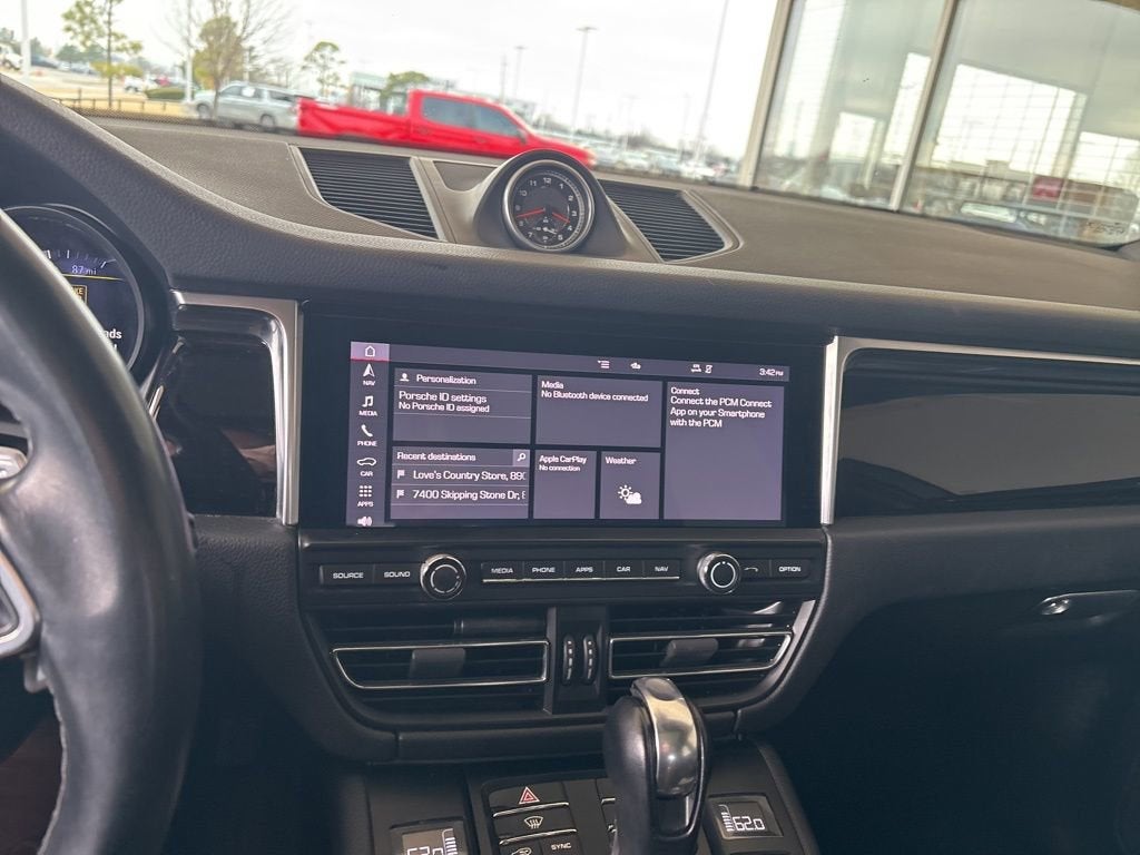 2020 Porsche Macan S