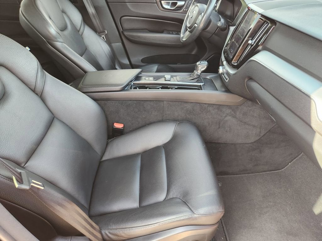 2018 Volvo XC60 Momentum