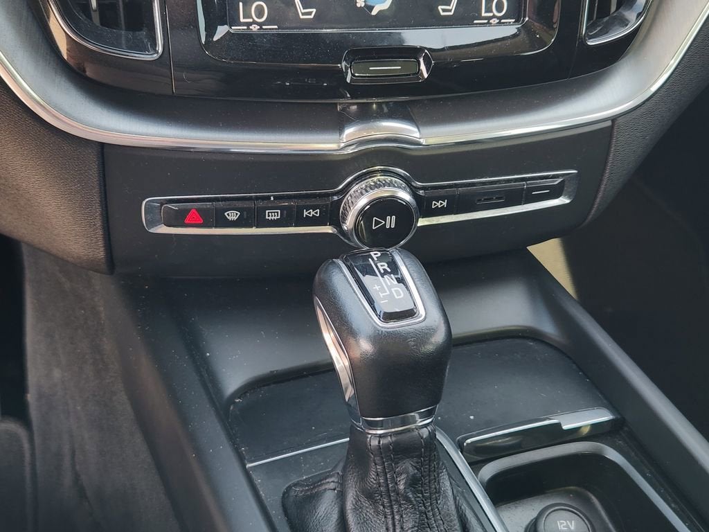 2018 Volvo XC60 Momentum