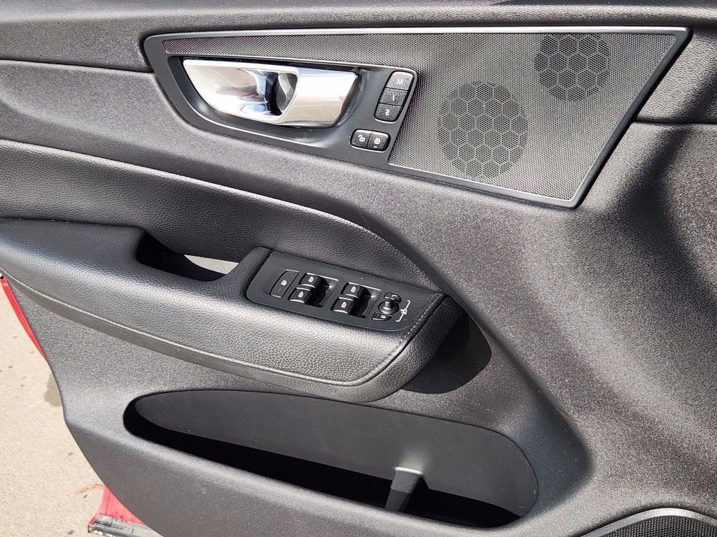 2018 Volvo XC60 Momentum